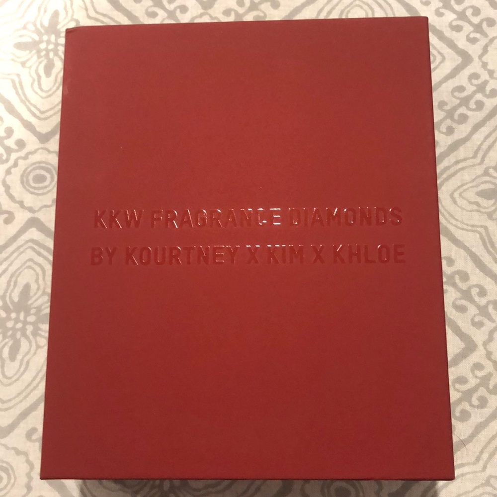 KKW Fragrance Diamonds (ruby) Kourtneys fragrance